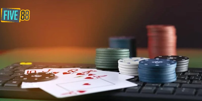 Khái niệm về game bài poker FIV88